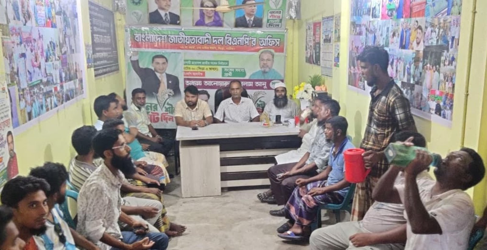 সিংড়ার ডাহিয়া ইউপি নির্বাচনে প্রভাষক কামরুলের প্রার্থীতা ঘোষণা