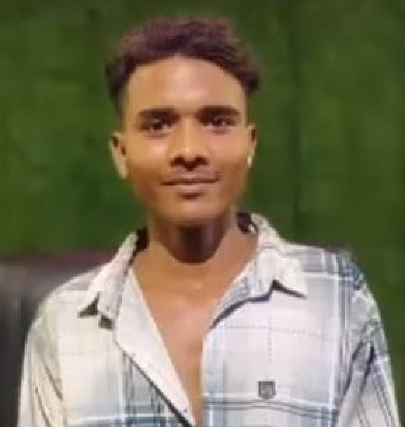 নাচোলে টিসিবির গোডাউনে ভয়াবহ অগ্নিকাণ্ড ॥ ভ্যানচালকের মরদেহ উদ্ধার