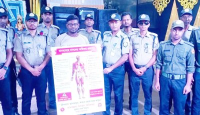 চাঁপাইনবাবগঞ্জে দুর্গাপূজা উপলক্ষে ডিএনসি’র মন্দির পরিদর্শন