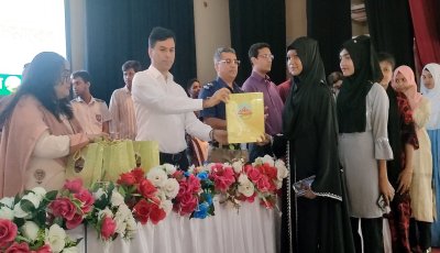 নওগাঁয় অপ্রত্যাশিত ফলাফল প্রাপ্ত শিক্ষার্থীদের নিয়ে সমাবেশ